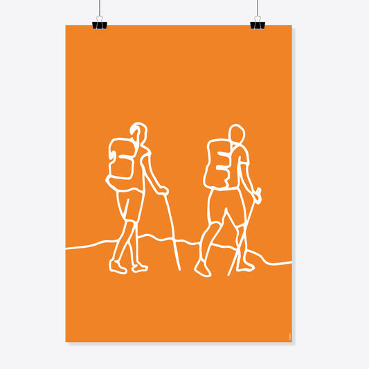 NaniManu Plakat «Wandern» – zwei Wandernde mit Rucksack und Wanderstöcken als weisse Linie auf orangem Grund
