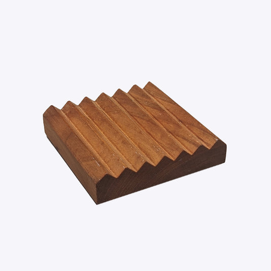 Seifenablage Kirschholz mit Plastikfüsschen. Schweizer Holz. Motscho.ch