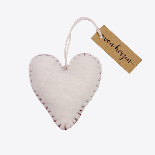 Filzherz – Weiss – Handgemacht aus Filz von Gry & Sif