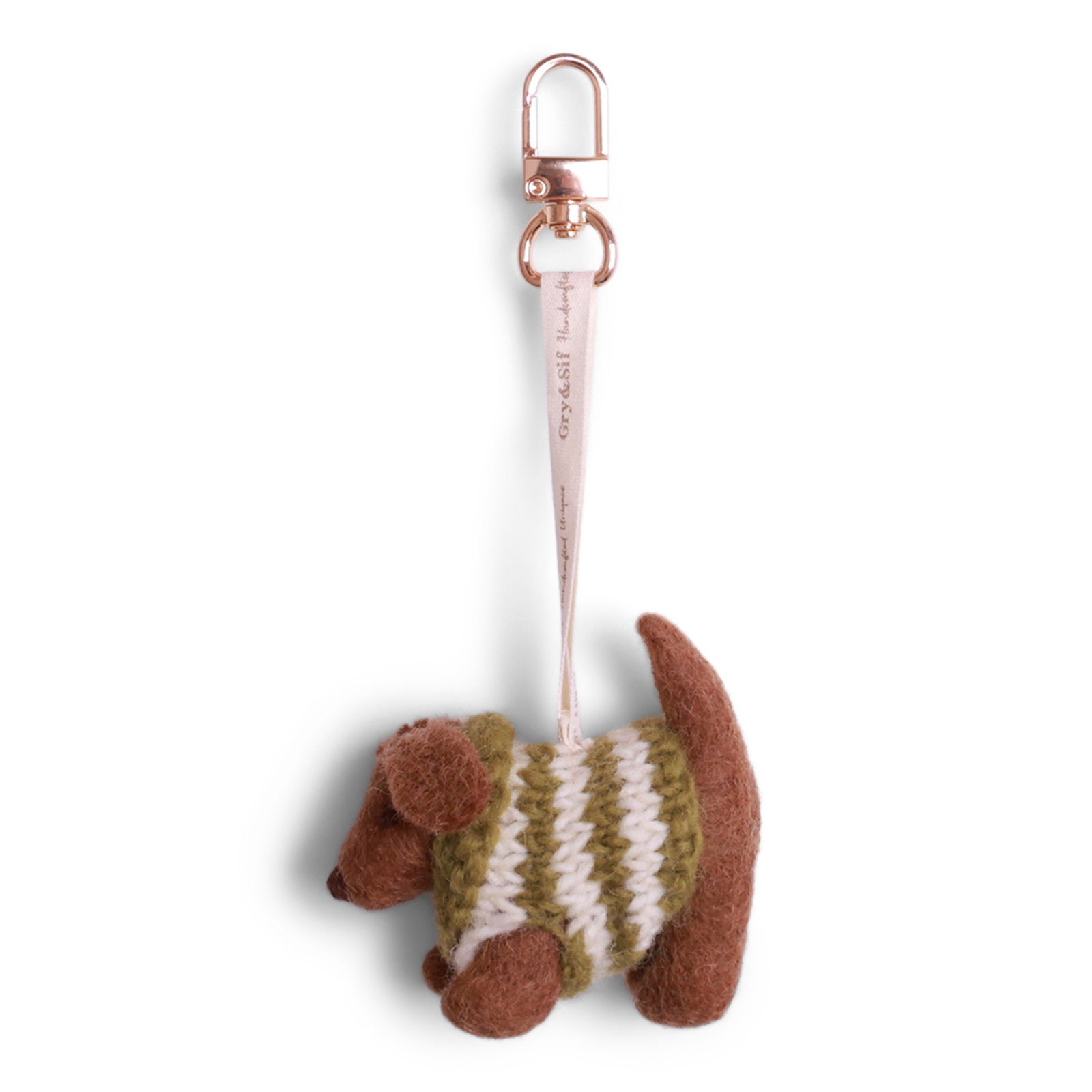Schlüsselanhänger von Gry & Sif mit braunem Filz-Dackel im gestreiften Strickpulli, rosa Band und Karabiner