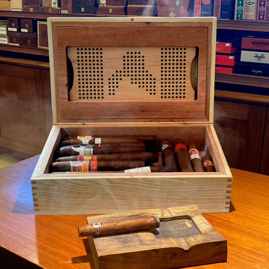 NaniHumi Humidor M – Eiche