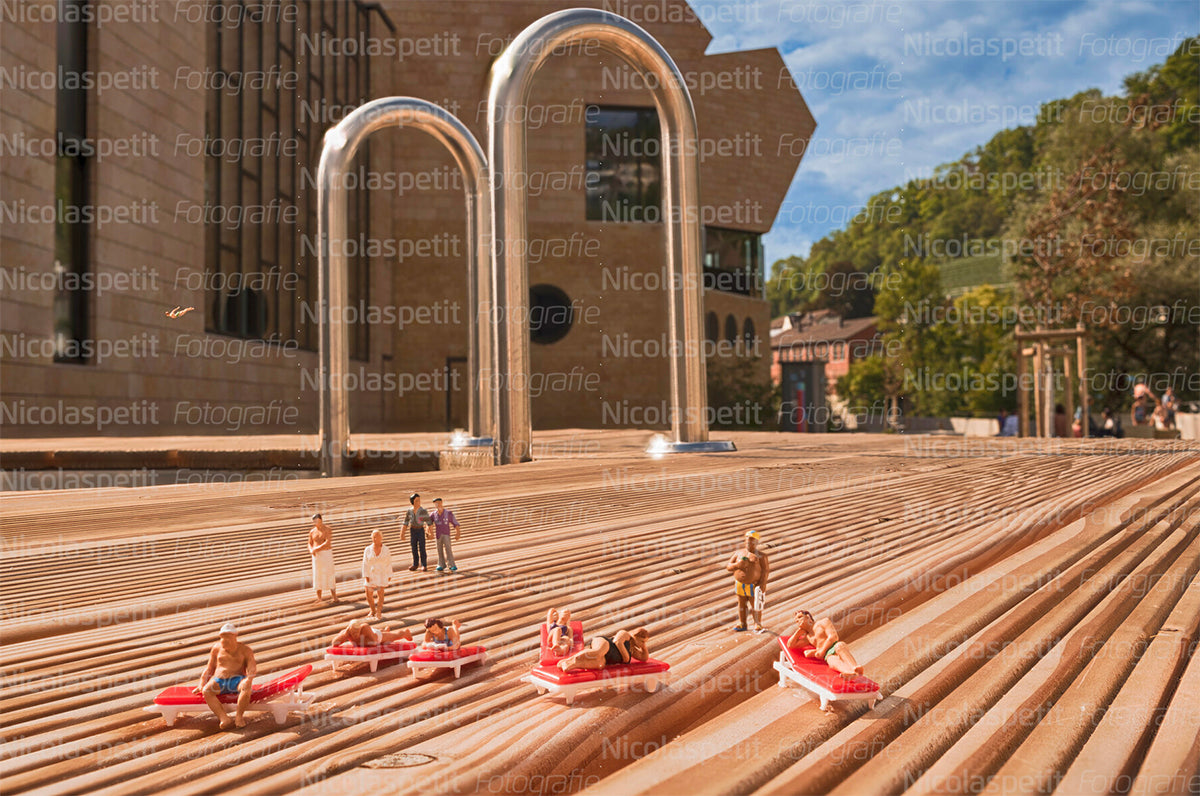 Baden badet: Kunst im Bäderquartier – Postkarte – Nicolas Petit