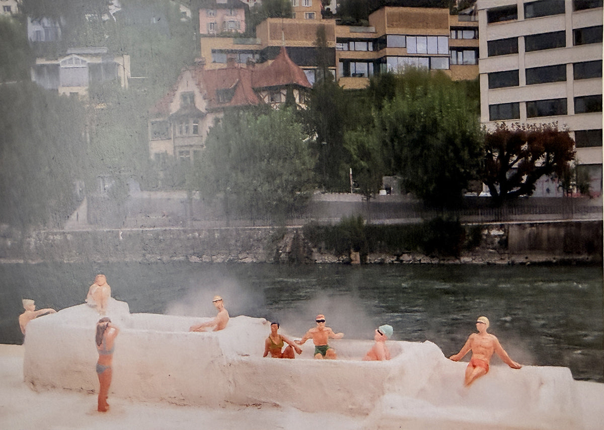 Kleine Bäder: Vielbesuchte Heisse Brunnen – Postkarte – Nicolas Petit